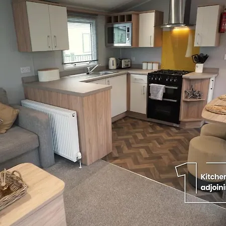 9 The Meadows Fallbarrow Park Holiday home Bowness-on-Windermere
